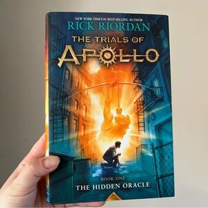 📚 4/25$ 📚 The Trials of Apollo: The Hidden Oracle Book